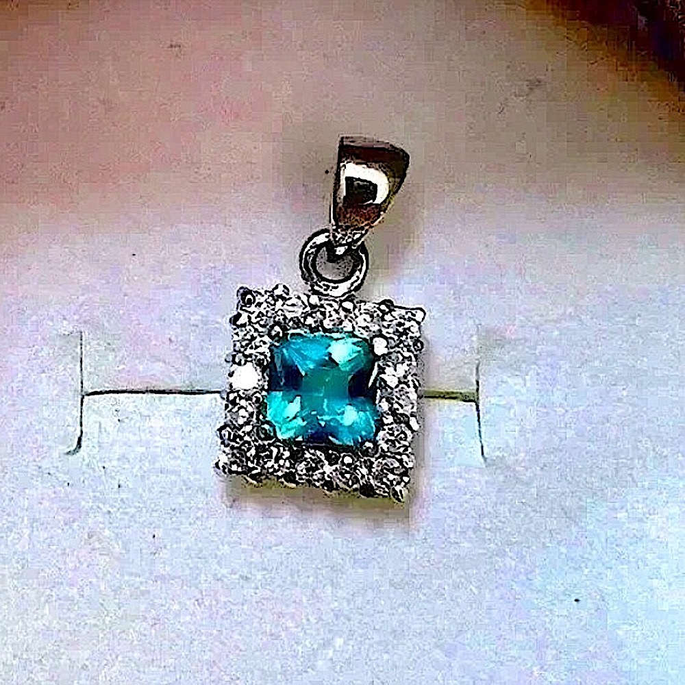 Macy’s Aquamarine Necklace Pendant - Picture 2 of 3
